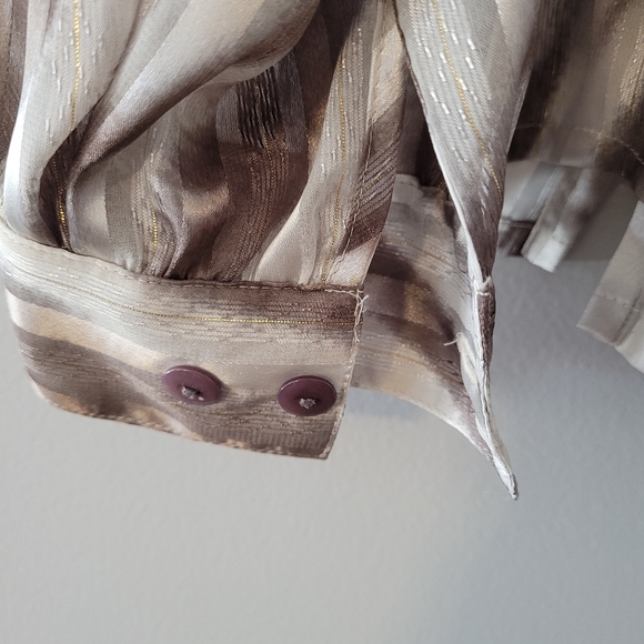 Striped Satiny Soft Button Front Blouse Sz 18 - Picture 4 of 9